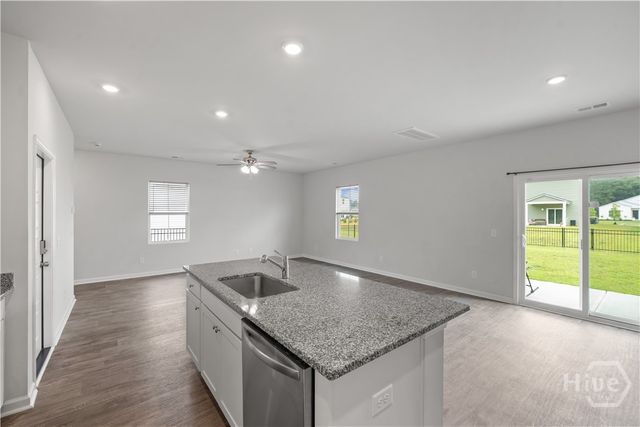 102 Hydrangea Way, Bloomingdale, GA 31302