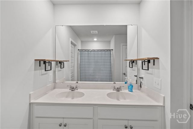 102 Hydrangea Way, Bloomingdale, GA 31302