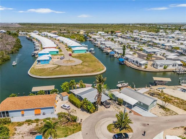 3954 Dewberry LN, St. James City, FL 33956