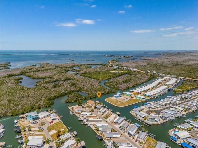 3954 Dewberry LN, St. James City, FL 33956