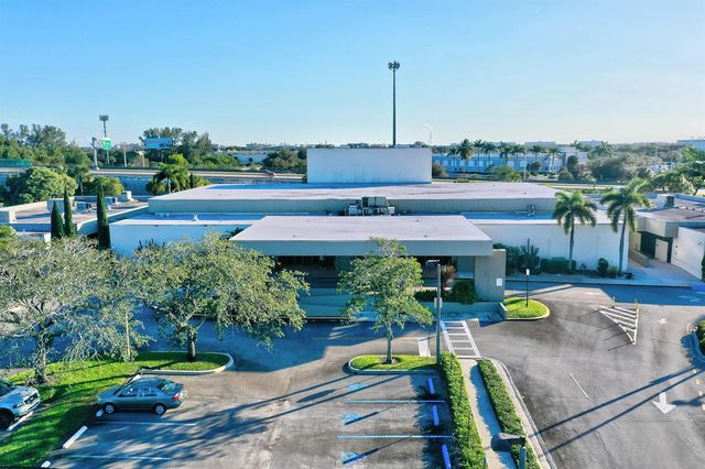 3005 Portofino Isle M2, Coconut Creek, FL 33066