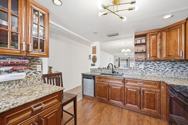 3005 Portofino Isle M2, Coconut Creek, FL 33066