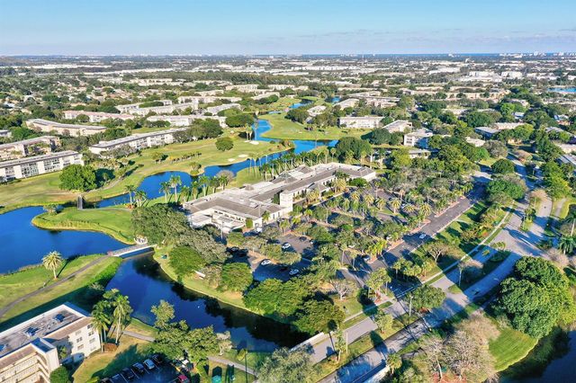 3005 Portofino Isle M2, Coconut Creek, FL 33066