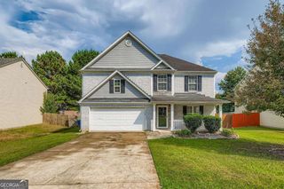 8352 Milam Loop, Fairburn, GA 30213