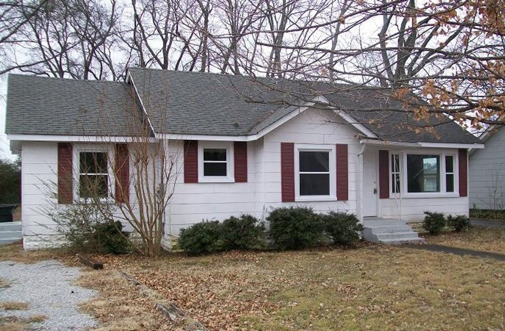 1107 Leaf Ave, Murfreesboro, TN 37130
