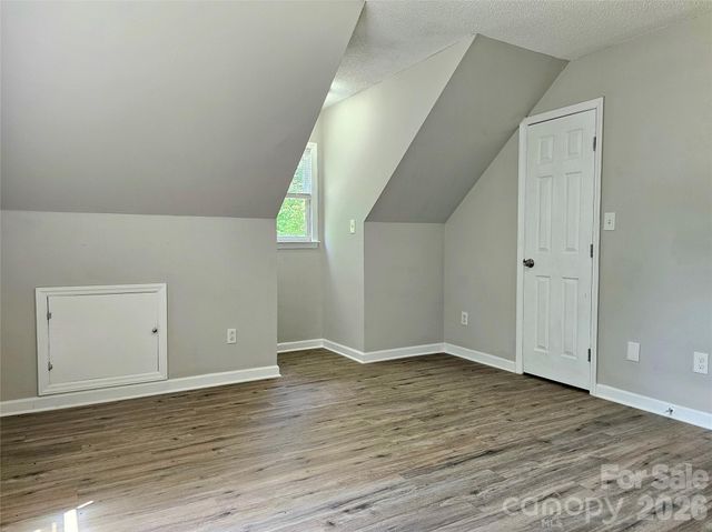 5692 Brooklyn Road, Great Falls, SC 29055
