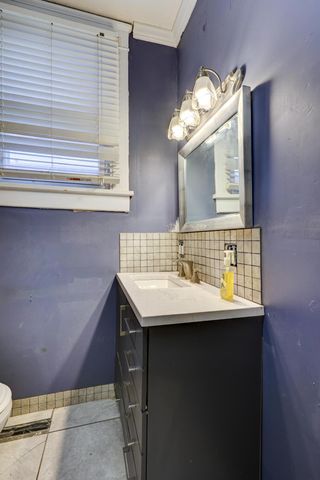 1160 S Maple Street, Carthage, MO 64836