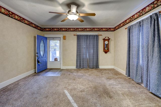 1160 S Maple Street, Carthage, MO 64836