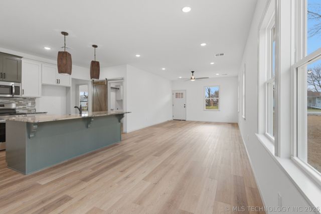 323 A Street NW, Inola, OK 74036