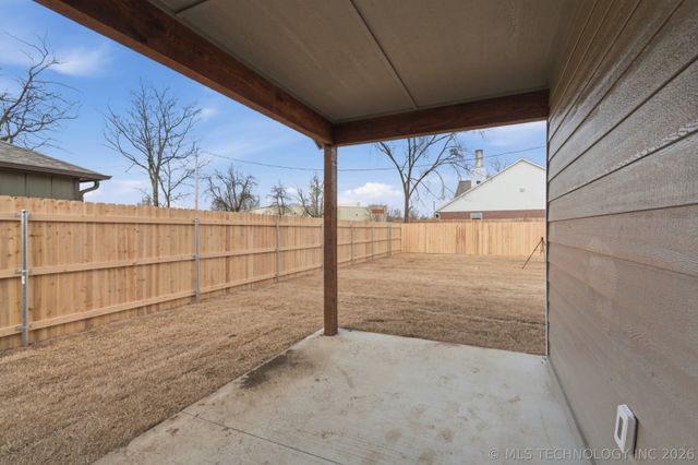 323 A Street NW, Inola, OK 74036