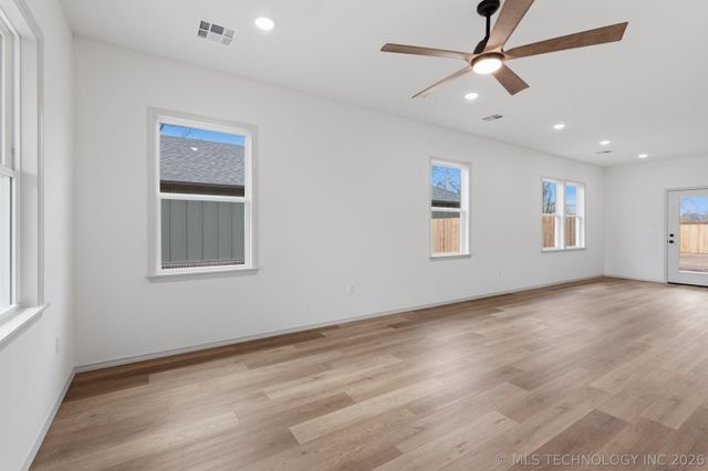 323 A Street NW, Inola, OK 74036