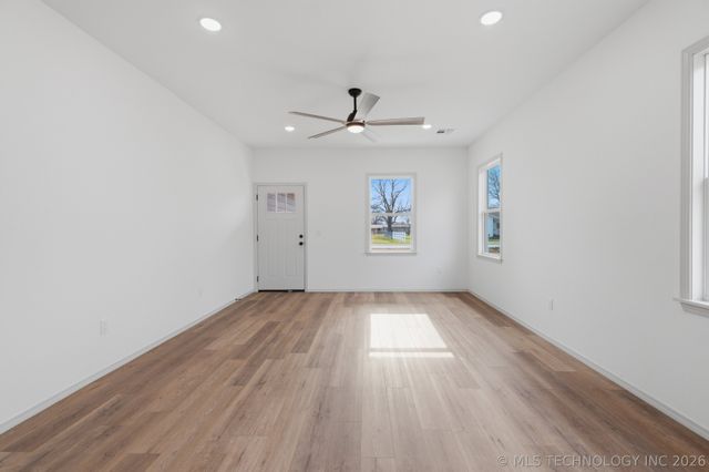 323 A Street NW, Inola, OK 74036