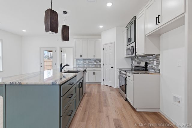 323 A Street NW, Inola, OK 74036