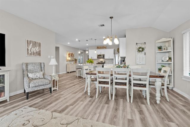 9410 Madison Avenue, Texas City, TX 77591