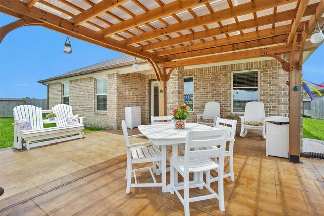 9410 Madison Avenue, Texas City, TX 77591