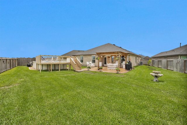 9410 Madison Avenue, Texas City, TX 77591