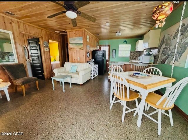 22026 Bataan Avenue, Panama City Beach, FL 32413