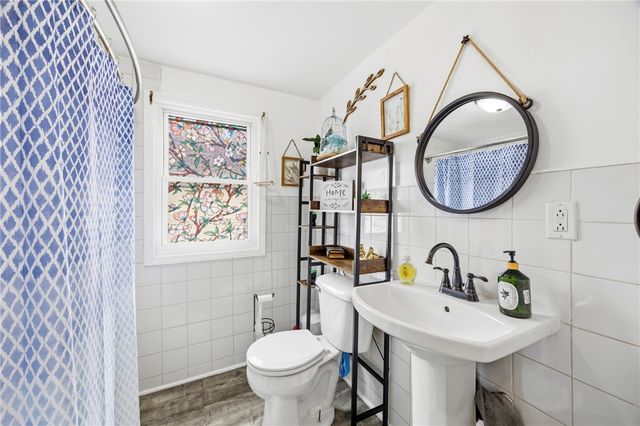 2042 North Clinton Avenue, Rochester, NY 14621