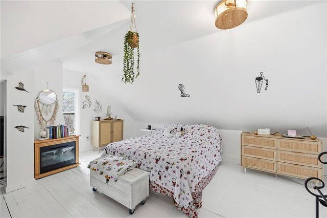 2042 North Clinton Avenue, Rochester, NY 14621