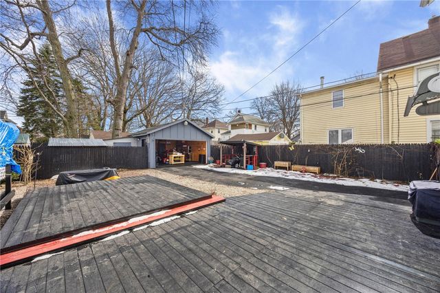 2042 North Clinton Avenue, Rochester, NY 14621