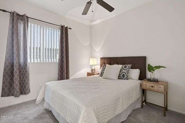 445 Cremona Way, Oak Park, CA 91377