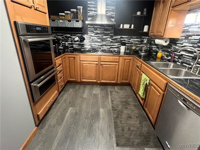 2461 Sylvan Place, Wheatfield, NY 14304