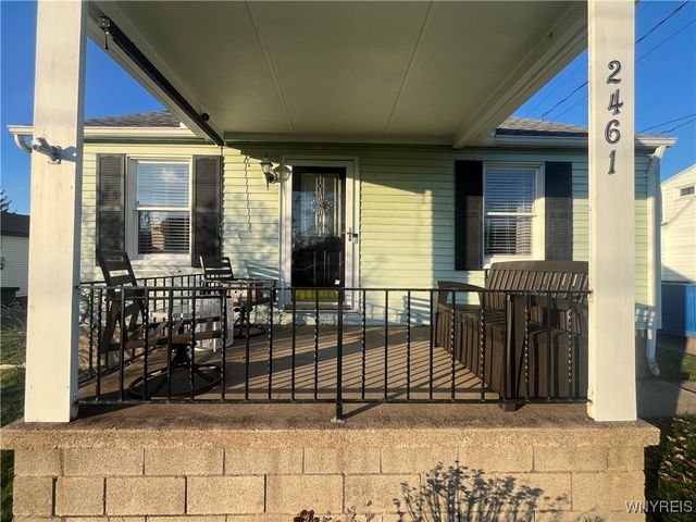 2461 Sylvan Place, Wheatfield, NY 14304