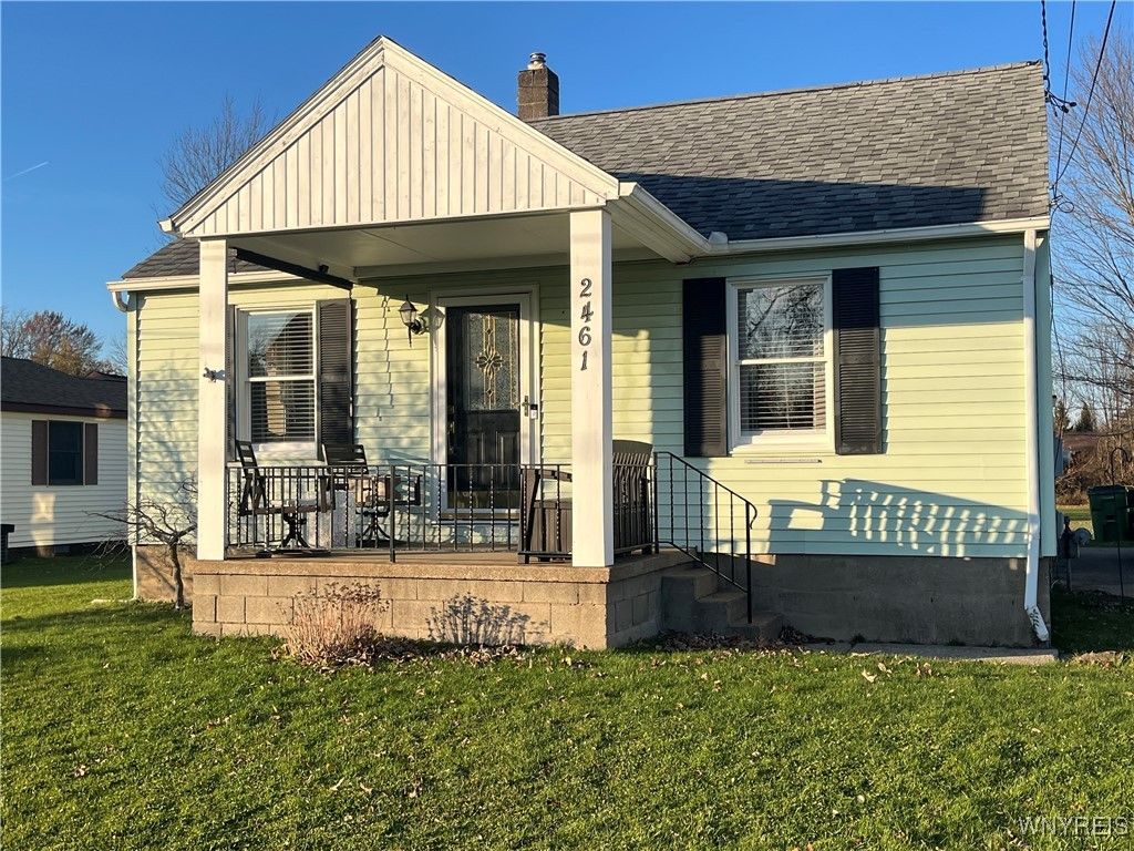 2461 Sylvan Place, Wheatfield, NY 14304