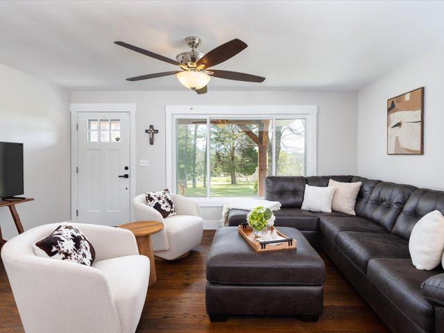 1454 Johnson Rd, Lewisburg, TN 37091