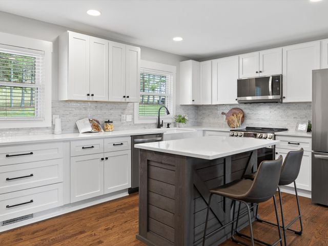 1454 Johnson Rd, Lewisburg, TN 37091