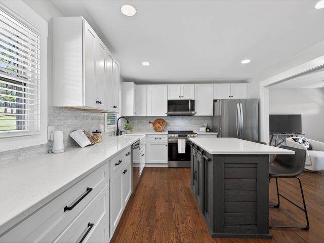 1454 Johnson Rd, Lewisburg, TN 37091