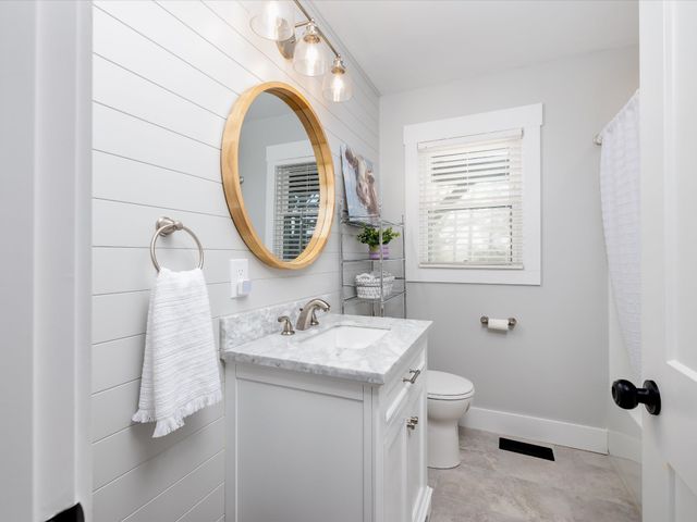 1454 Johnson Rd, Lewisburg, TN 37091