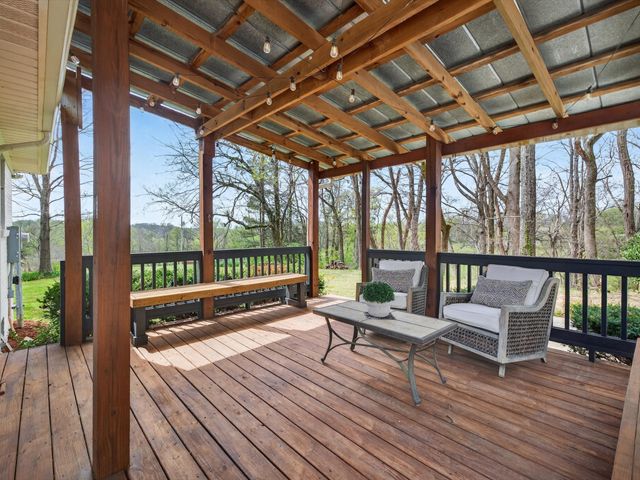 1454 Johnson Rd, Lewisburg, TN 37091