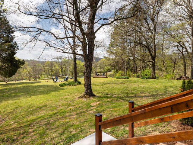 1454 Johnson Rd, Lewisburg, TN 37091