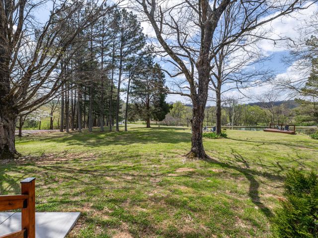 1454 Johnson Rd, Lewisburg, TN 37091