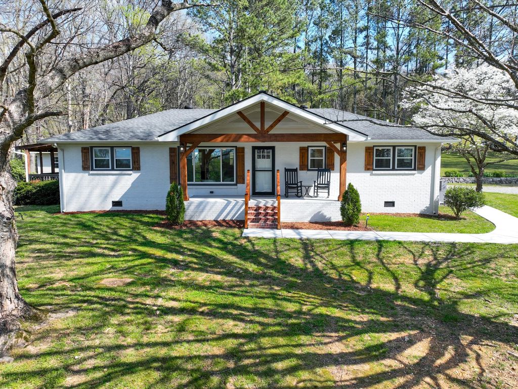 1454 Johnson Rd, Lewisburg, TN 37091