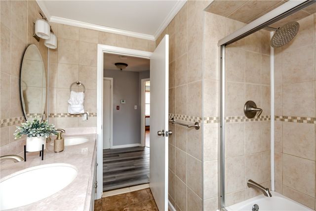 185 Parkside Avenue, Pawtucket, RI 02861