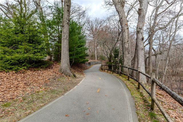 185 Parkside Avenue, Pawtucket, RI 02861