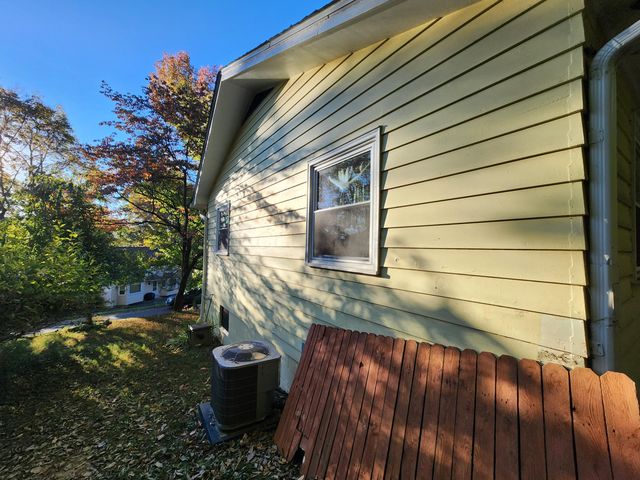 1318 Graf Street, Lancaster, OH 43130