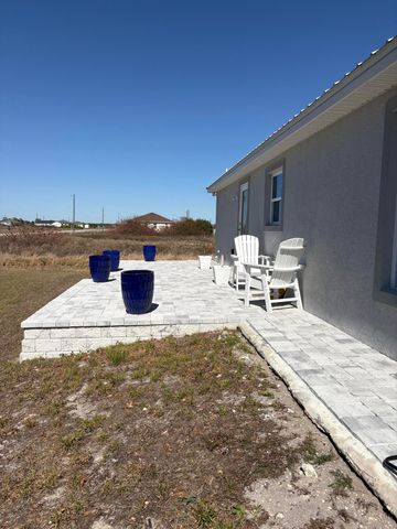 9019 S Castle Circle, Labelle, FL 33935