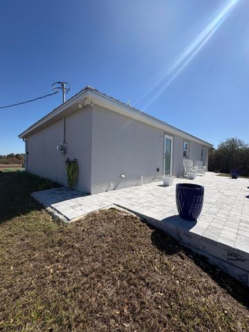 9019 S Castle Circle, Labelle, FL 33935