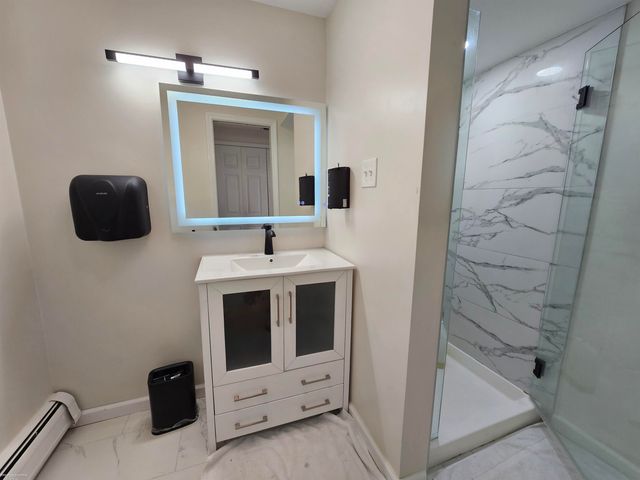 19245 Eldridge Lane, Southfield, MI 48076