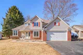 671 Lasalle Drive, Lake Holiday, IL 60552