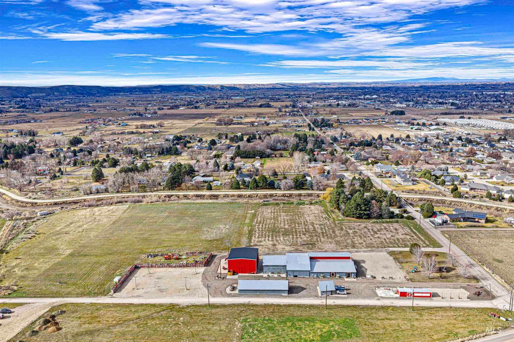2731 Cherry Ln, Emmett, ID 83617 photo 4
