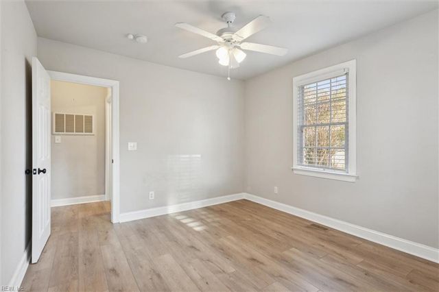 2816 Benefit RD, Chesapeake, VA 23322