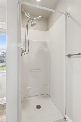 2816 Benefit RD, Chesapeake, VA 23322