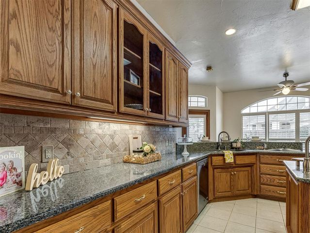 12116 Long Lake Boulevard, Oklahoma City, OK 73170