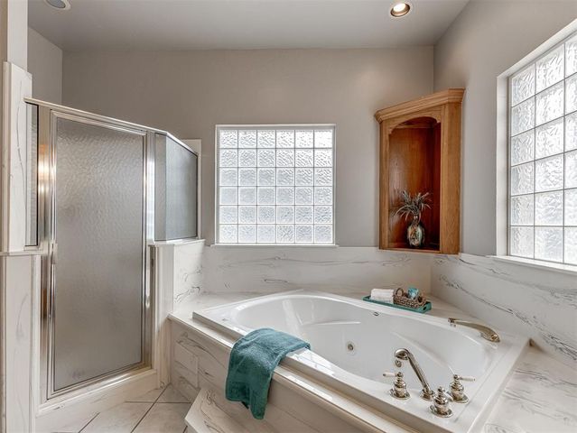 12116 Long Lake Boulevard, Oklahoma City, OK 73170