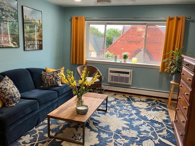 2222 E Belleview PLACE #309, Milwaukee, WI 53211