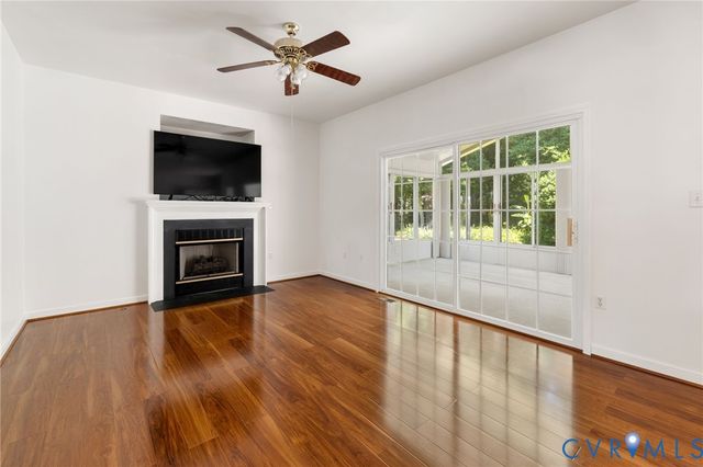 8724 Hillcreek Dr, Chesterfield, VA 23112